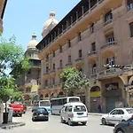 El Ahram Hostel & Apartments