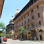 El Ahram Hostel & Apartments
